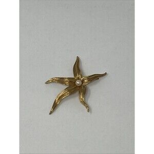 Vintage MARCEL BOUCHER SEA STAR BROOCH SIGNED  Goldplated Rhinestone Fx Pearl